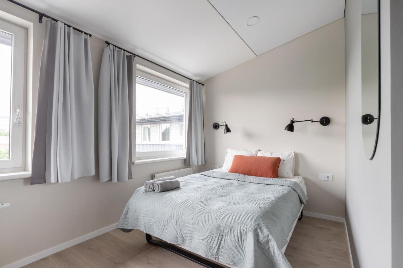 Youston Self Check-In Coliving Vilnius Bagian luar foto