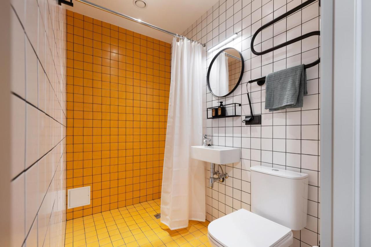 Youston Self Check-In Coliving Vilnius Bagian luar foto