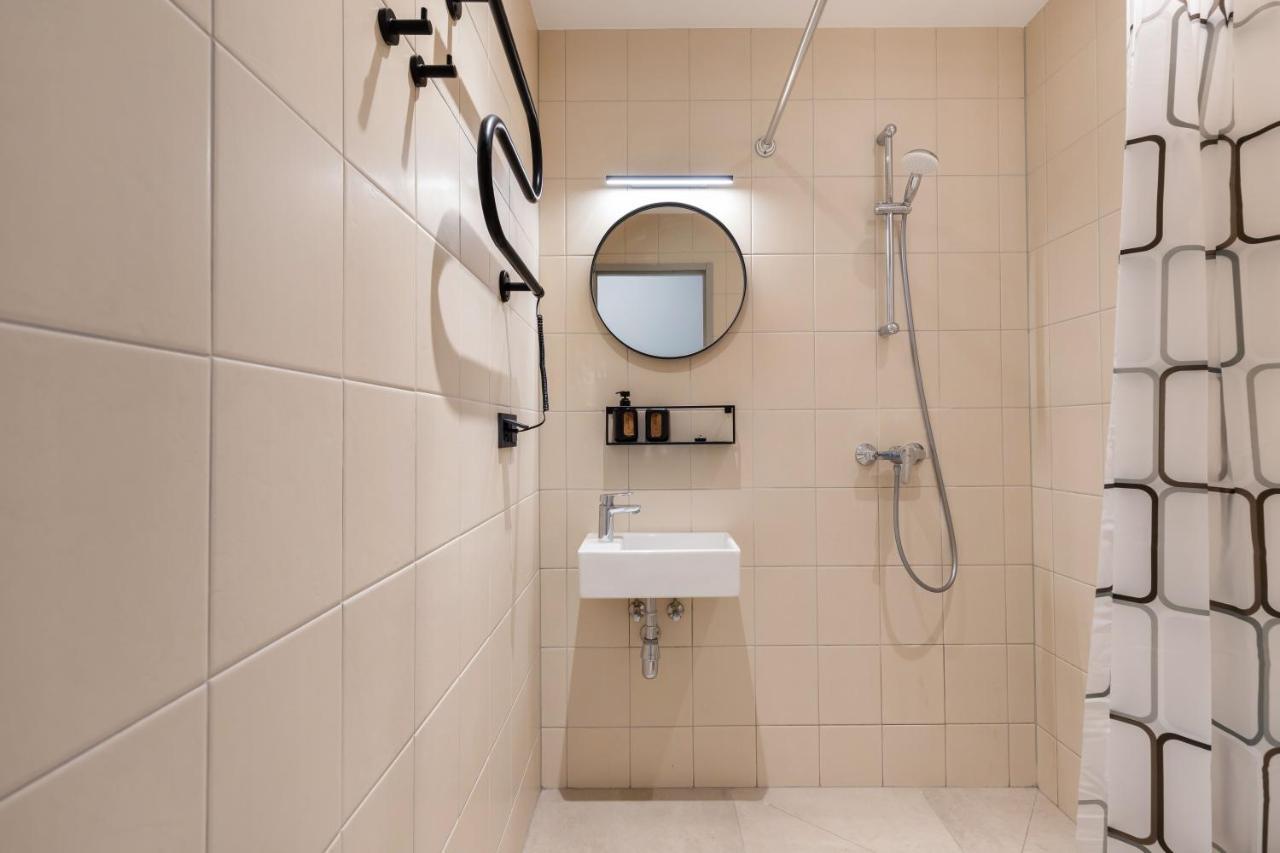 Youston Self Check-In Coliving Vilnius Bagian luar foto